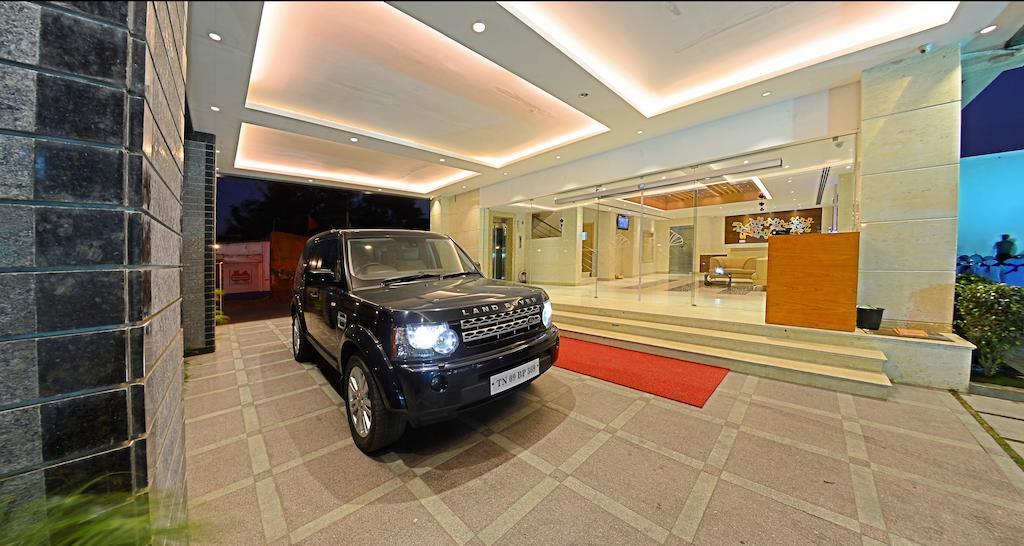 Poppys Anukula Residency Vellore Dış mekan fotoğraf